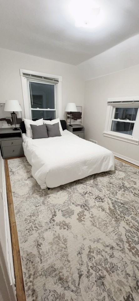 1133 Michigan Ave - Photo 3 of 9