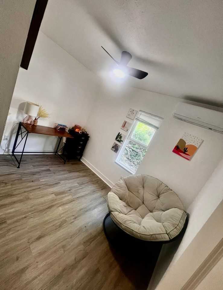 2935 W Madison St - Photo 5 of 8