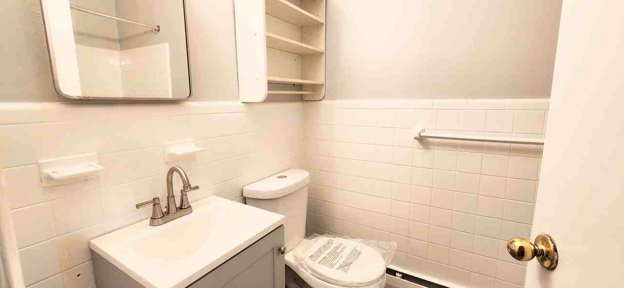 3025 Devereaux Ave #A - Photo 7 of 13