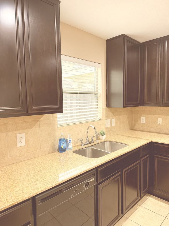 16005 Summerville Lake Dr - Photo 6 of 25