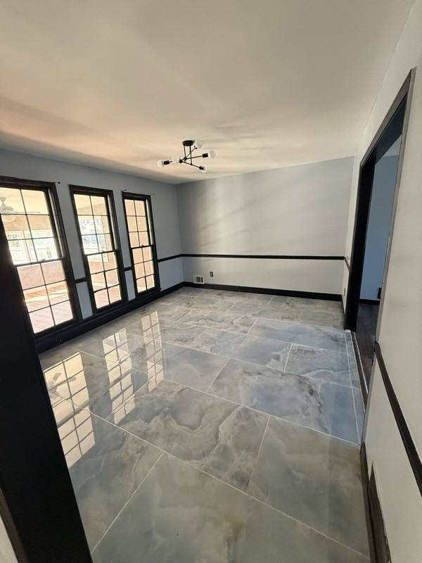 785 Turner Dr - Photo 5 of 17