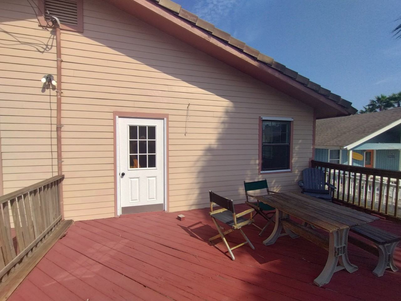 103 E Capricorn Dr #B - Photo 3 of 3