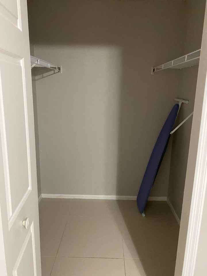 5124 Park Central Dr #517 - Photo 3 of 11