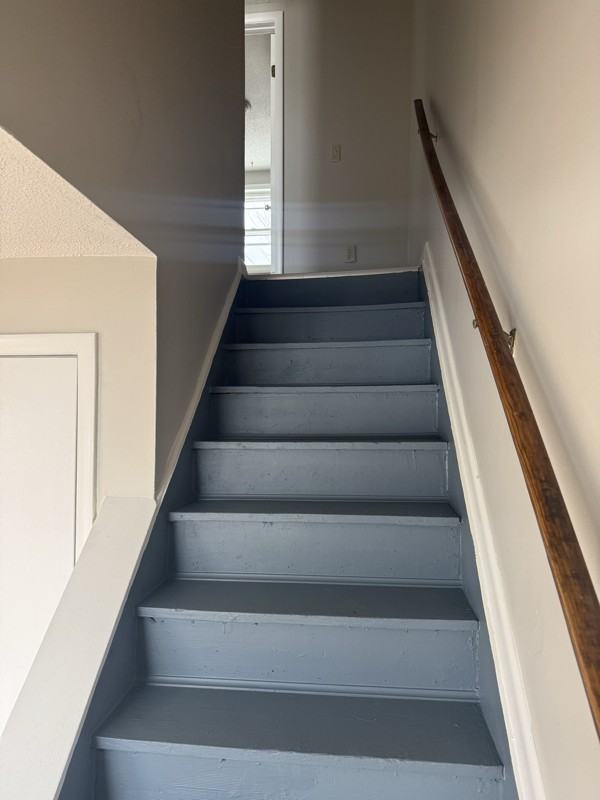 447 S Washington St #2 - Photo 5 of 9