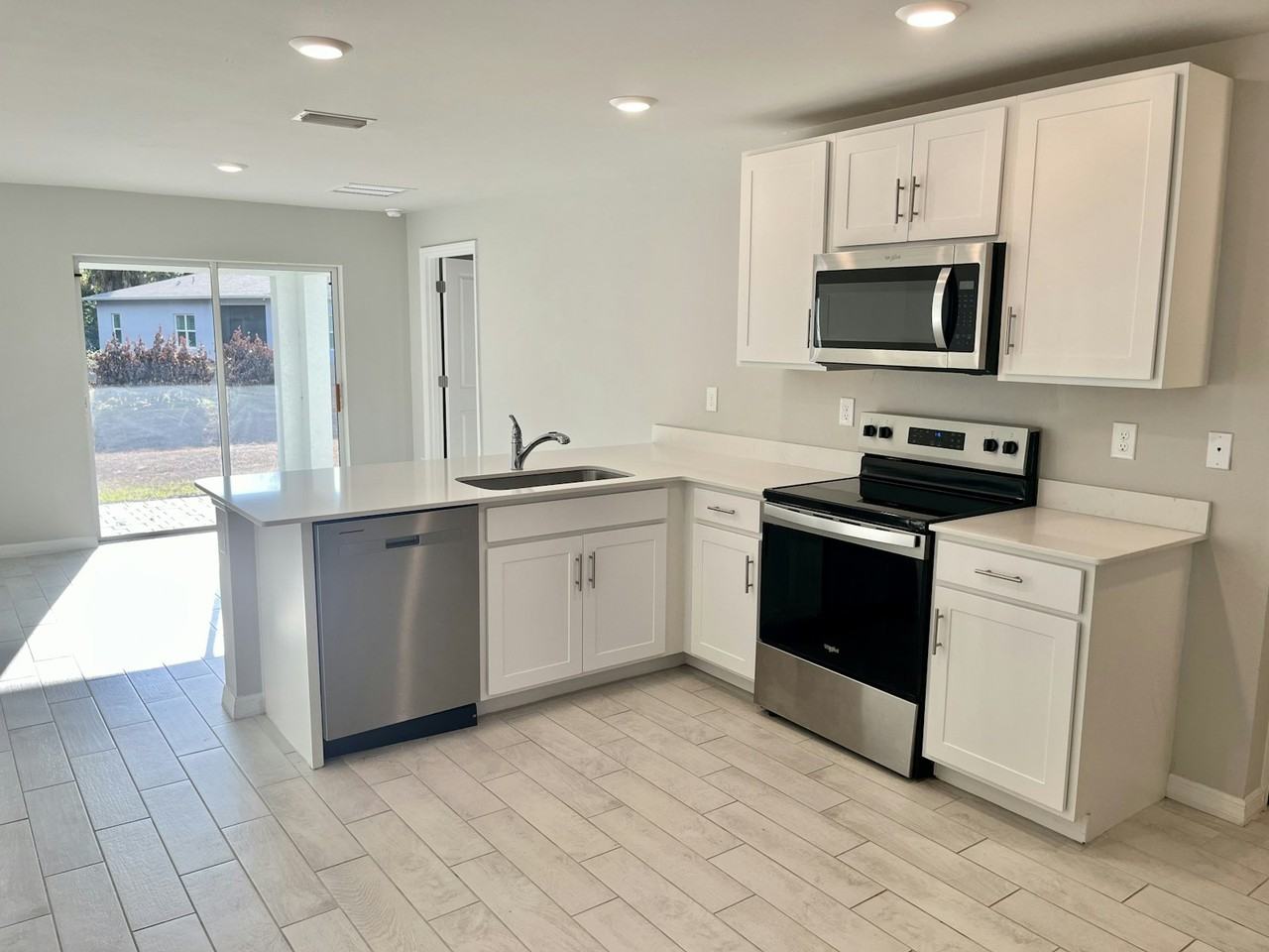 5029 South Rosebud Circle - Photo 3 of 16