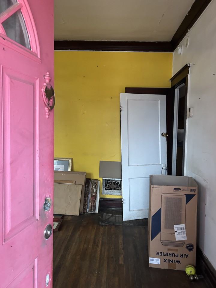 5479 Claxton Ave - Photo 2 of 20