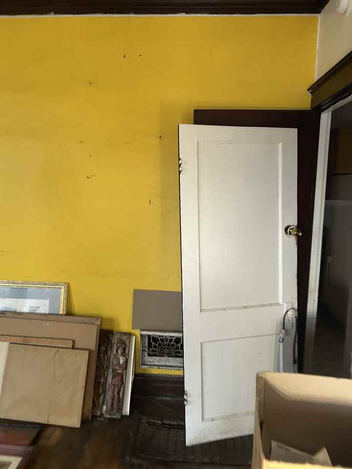 5479 Claxton Ave - Photo 3 of 20