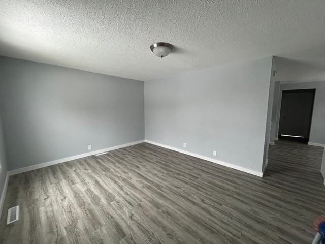 410 W Lyon Ave #410 - Photo 5 of 11