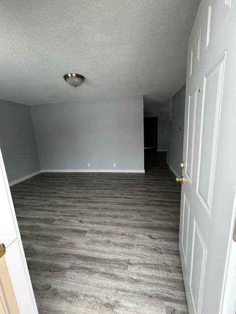 410 W Lyon Ave #410 - Photo 6 of 11