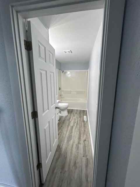 410 W Lyon Ave #410 - Photo 7 of 11