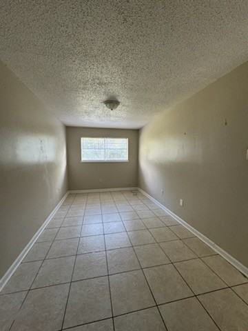 13706 Goodwood Blvd #13706 - Photo 3 of 10