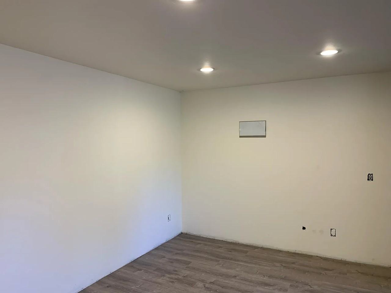 20004 61st Ct Ne - Photo 2 of 11