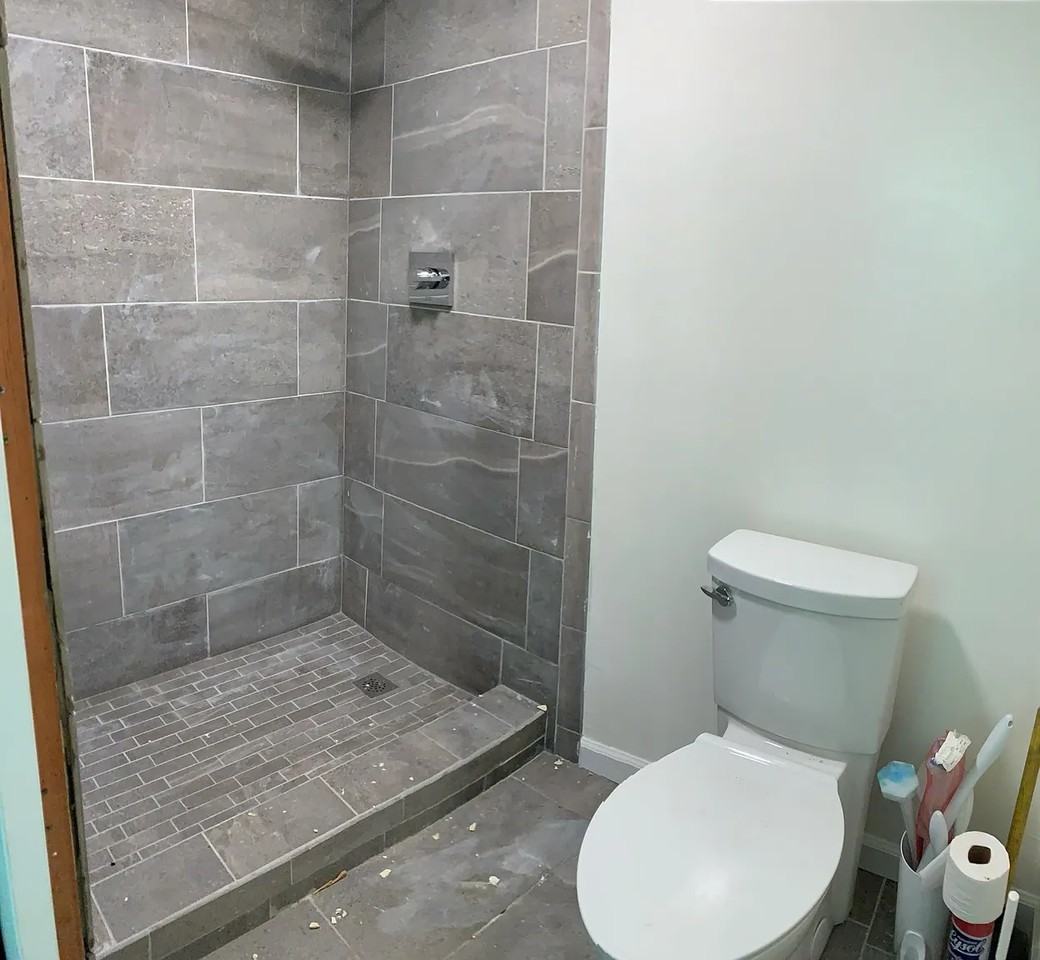 20004 61st Ct Ne - Photo 6 of 11