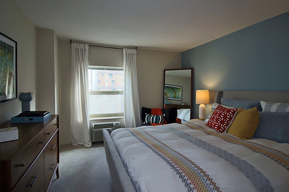 11 W Chestnut St - Photo 4 of 6