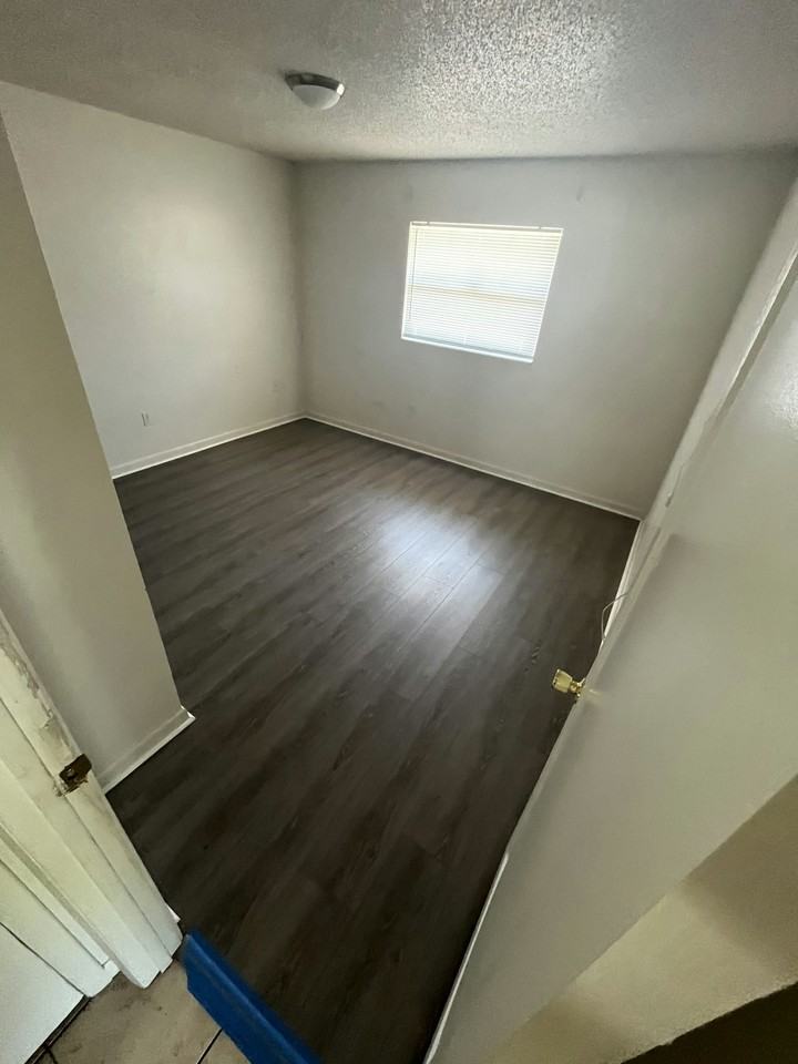 1240 Josephine Street - Photo 3 of 12