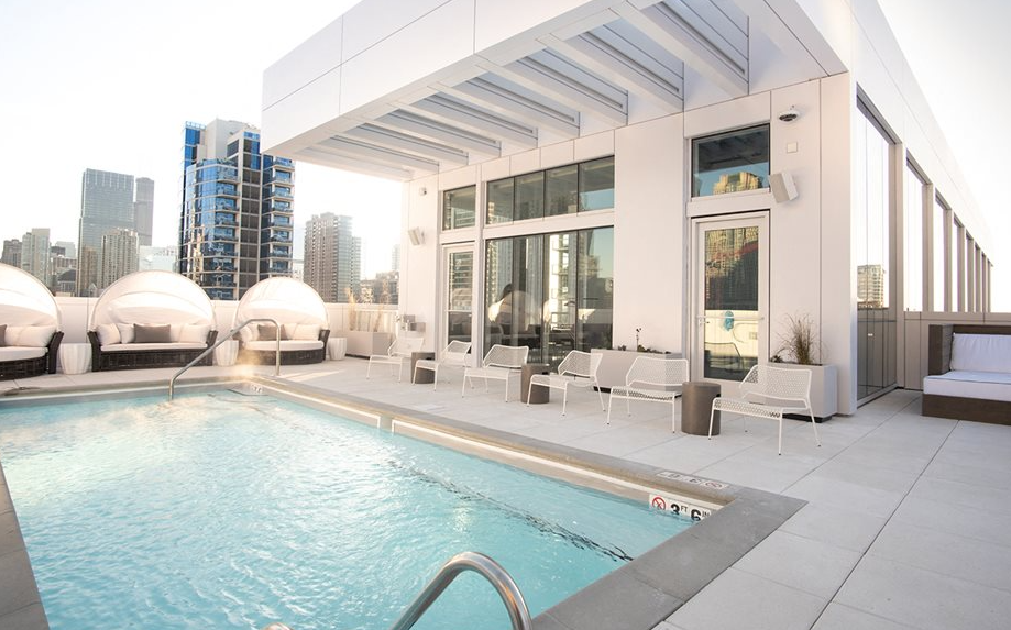 102 W Chicago Ave - Photo 5 of 6