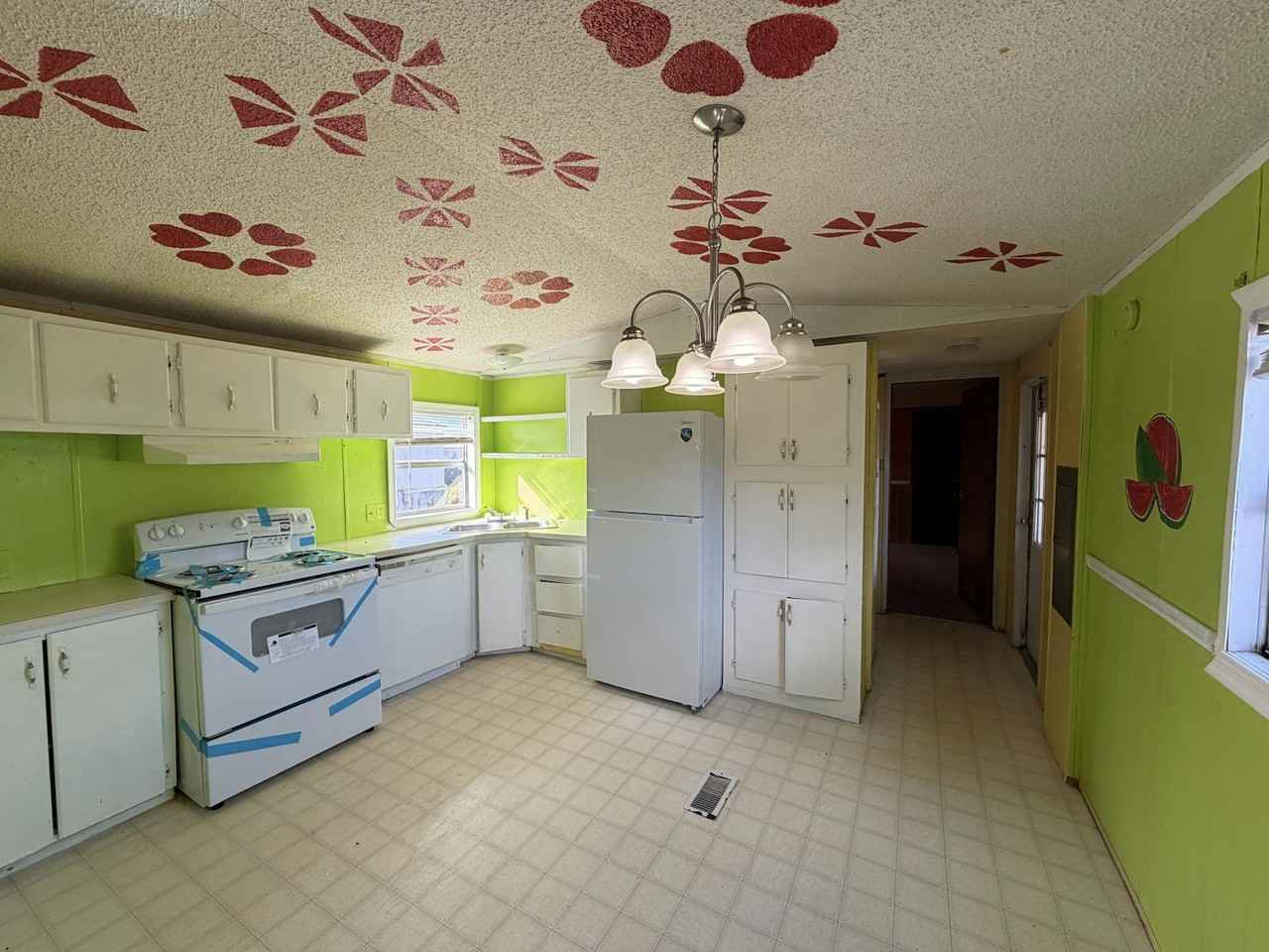 300 Sequoyah Drive Northeast #56 - Photo 3 of 12