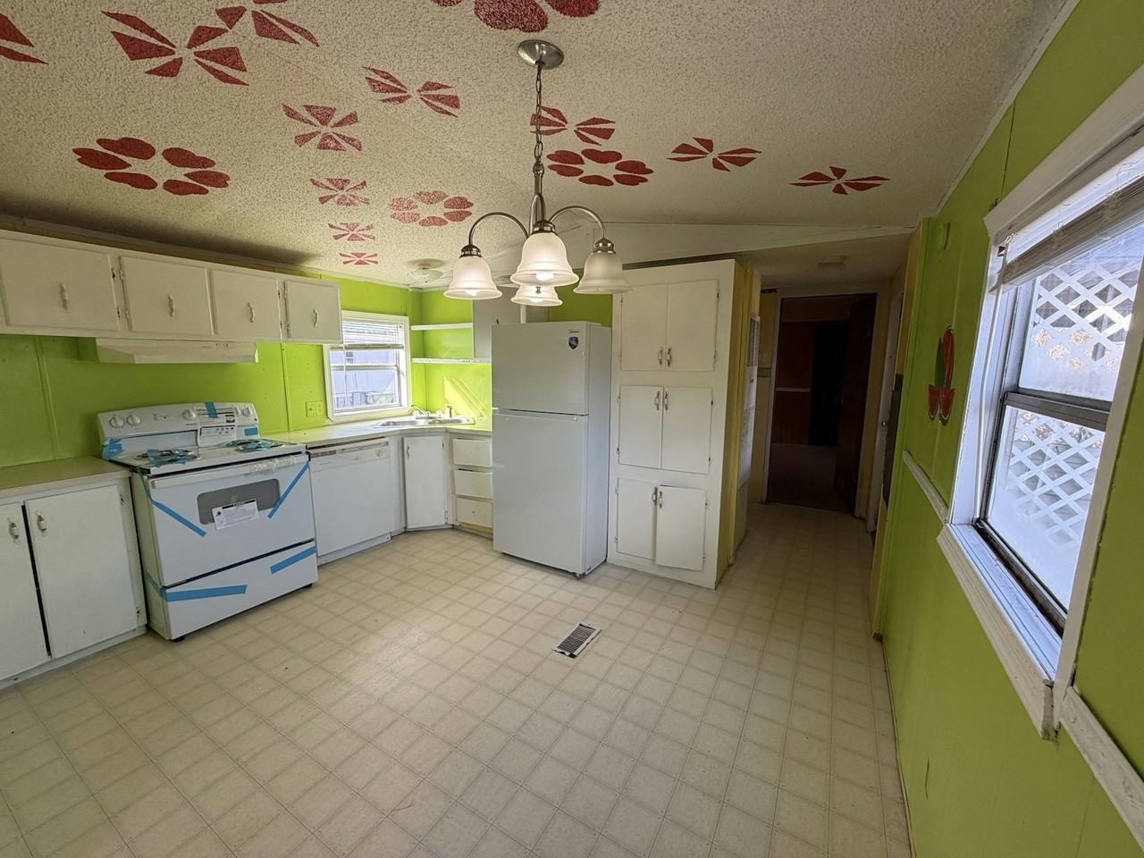 300 Sequoyah Drive Northeast #56 - Photo 5 of 12