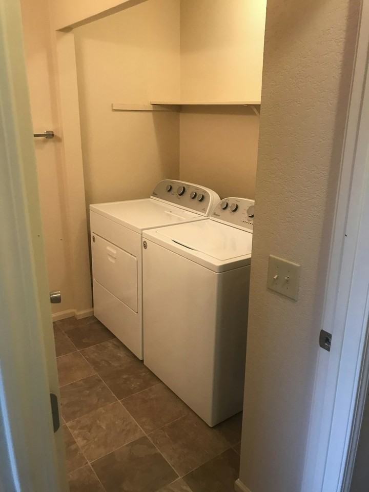 15304 Limerick Place, Unit C - Photo 4 of 13