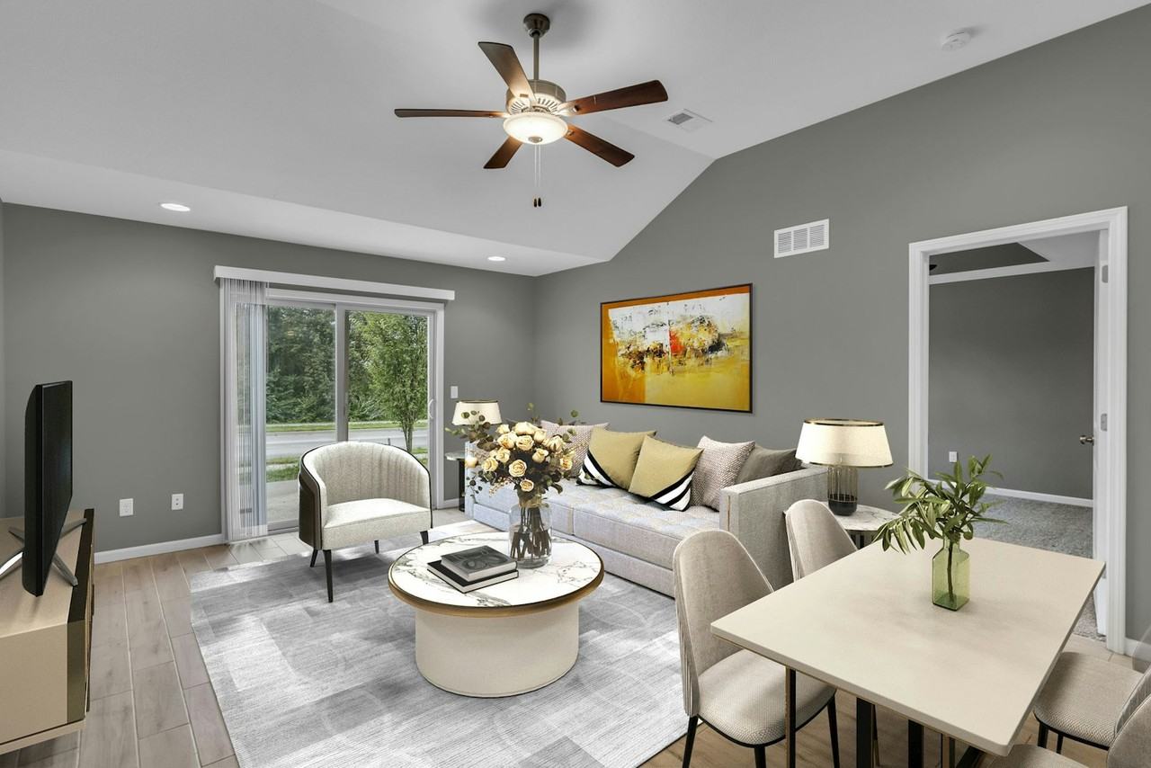 210 Southwest Laurel Drive, Unit 222 - Photo 7 of 31