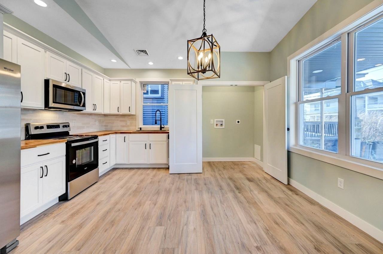 617 East Locust Street, Unit 1 - Photo 3 of 18