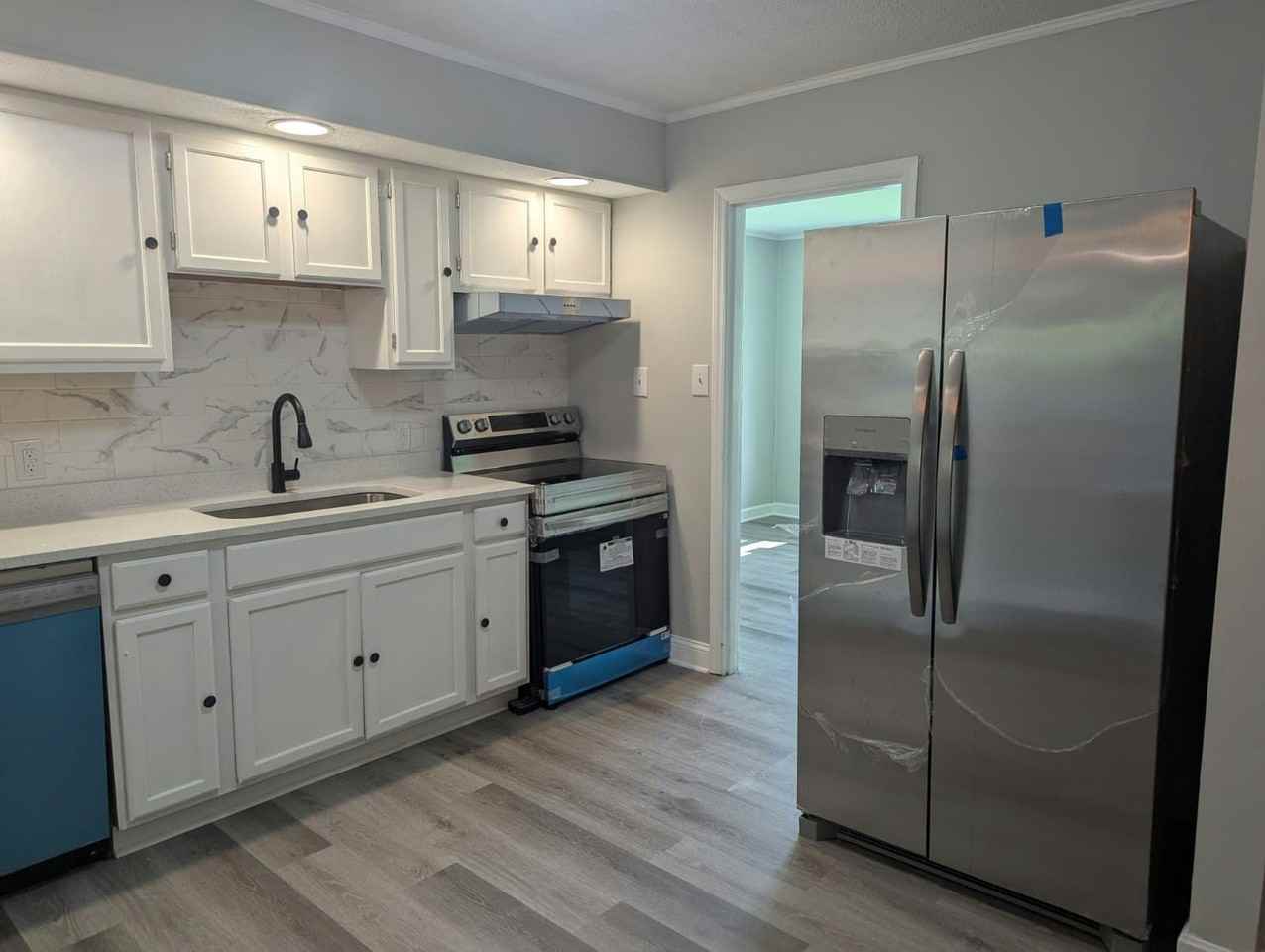 229 Watson Drive - Photo 4 of 30