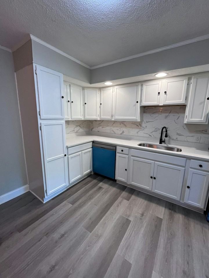 229 Watson Drive - Photo 6 of 30