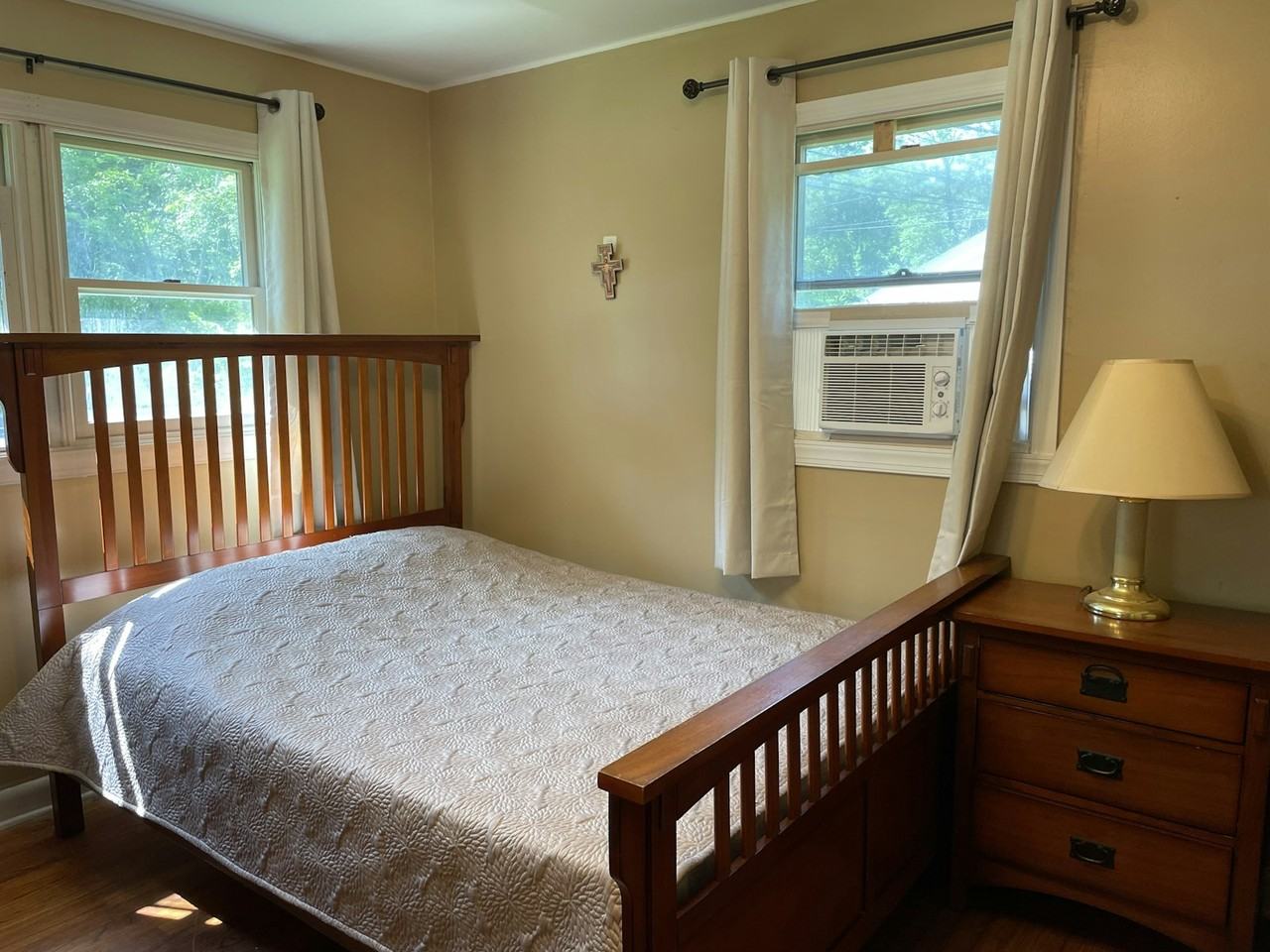 132 Boulevard, Unit 1 - Photo 3 of 8