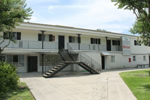 featured image of 1418 Lynn St #7