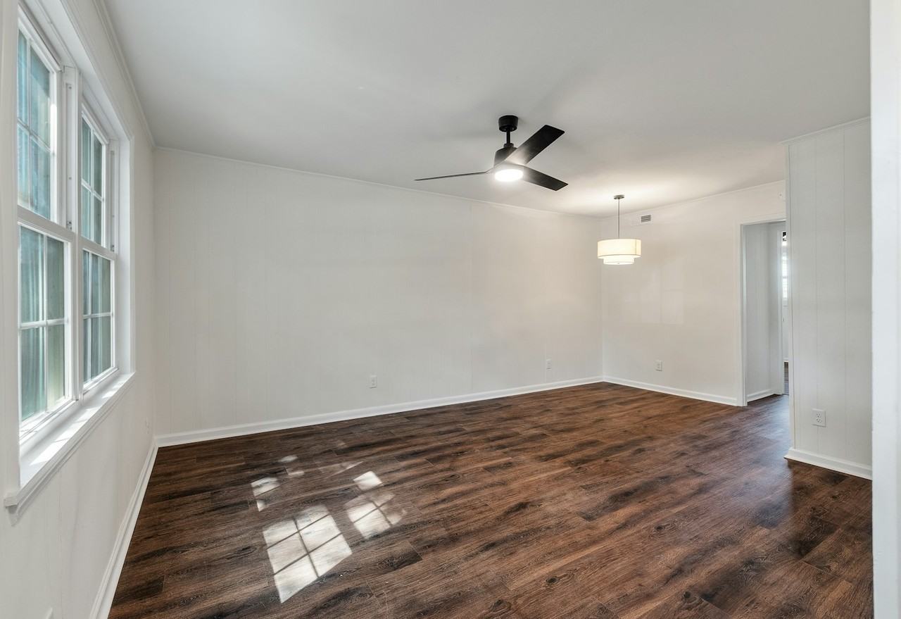 12 Grove St - Photo 4 of 26