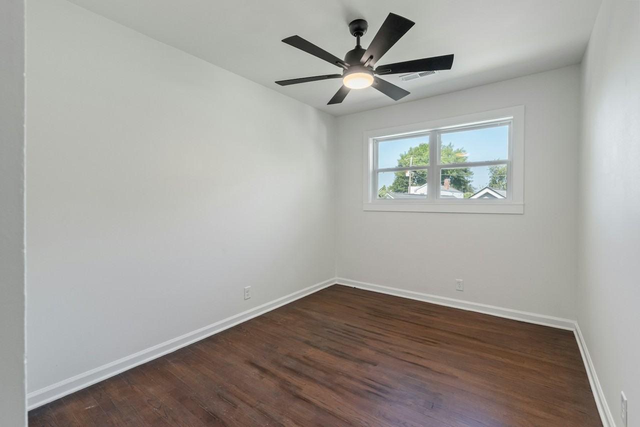 12 Grove St - Photo 7 of 26