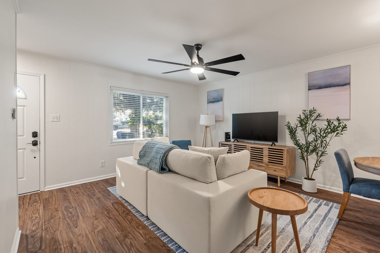 8 Grove Street - Photo 3 of 30