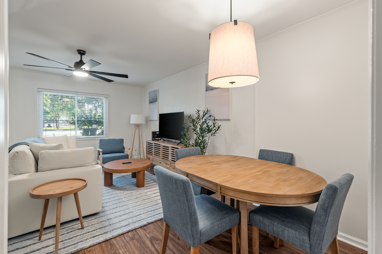 8 Grove Street - Photo 4 of 30