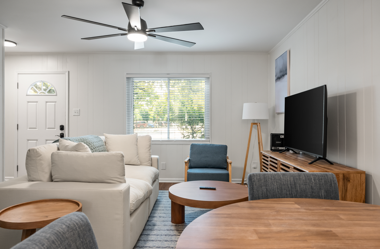 8 Grove Street - Photo 5 of 30