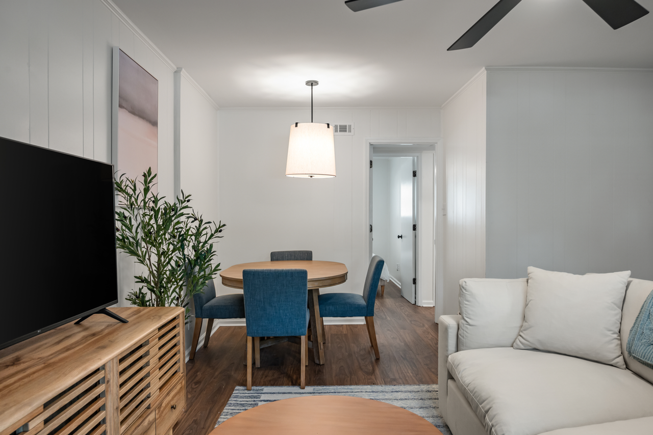 8 Grove Street - Photo 7 of 30