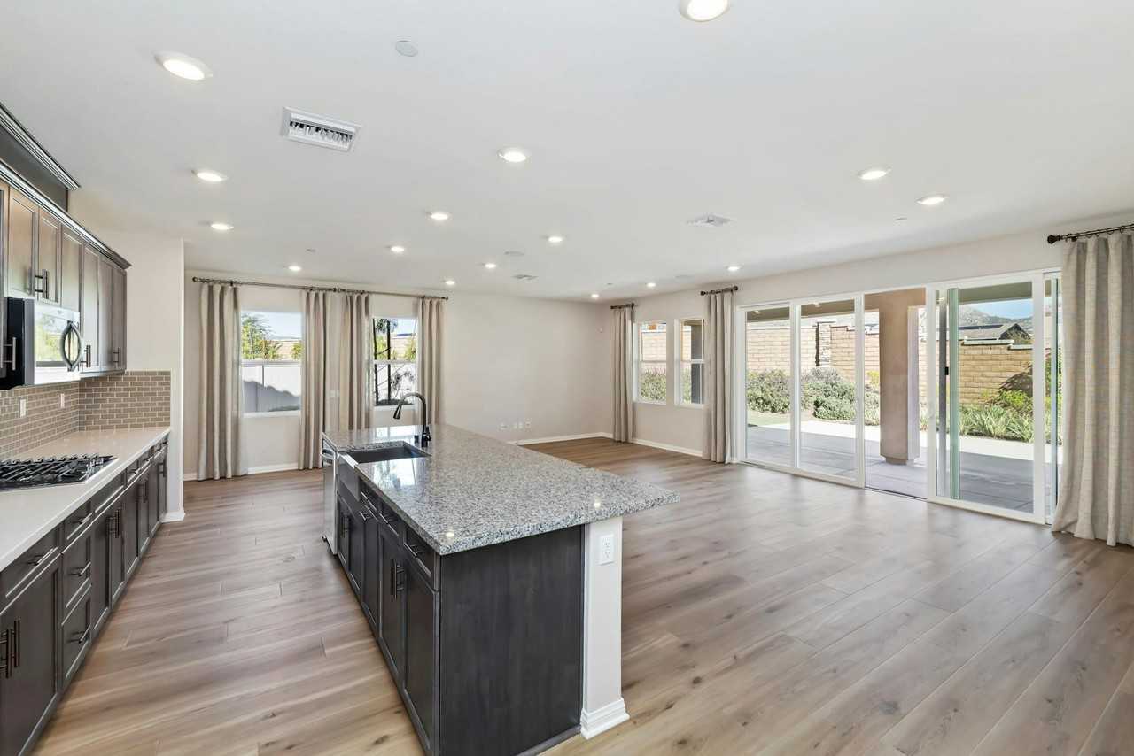 7736 Citron Cir - Photo 6 of 20