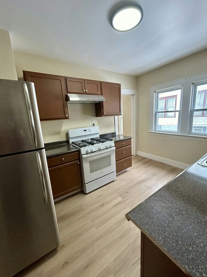 810 Seeley Rd, Unit 812 Seeley Rd - Photo 2 of 17