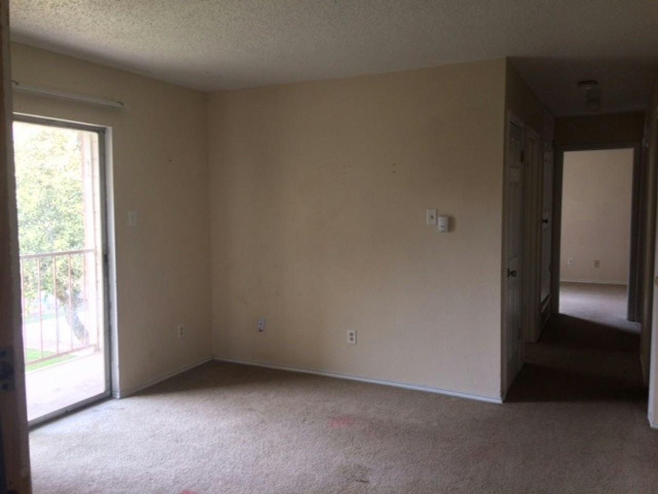 1099 Lago Vista Boulevard, Unit 300 - Photo 7 of 9