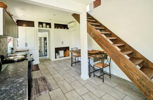 featured image of 6098 Upper York Rd
