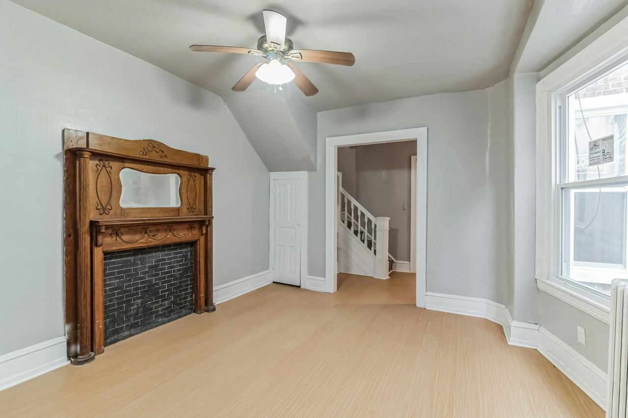 864 East Chelten Avenue, Unit 1 room - Photo 4 of 10