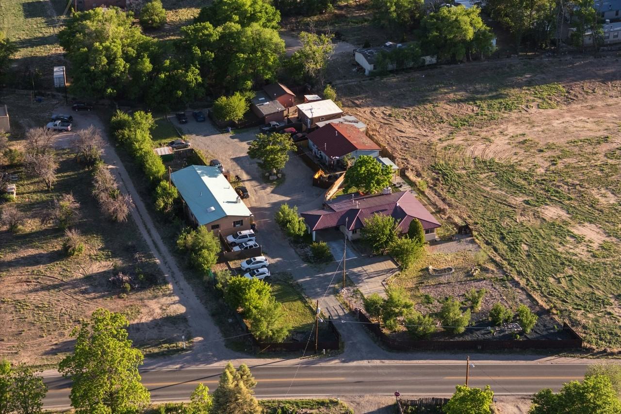 1004 NM-76, Unit B - Photo 3 of 13