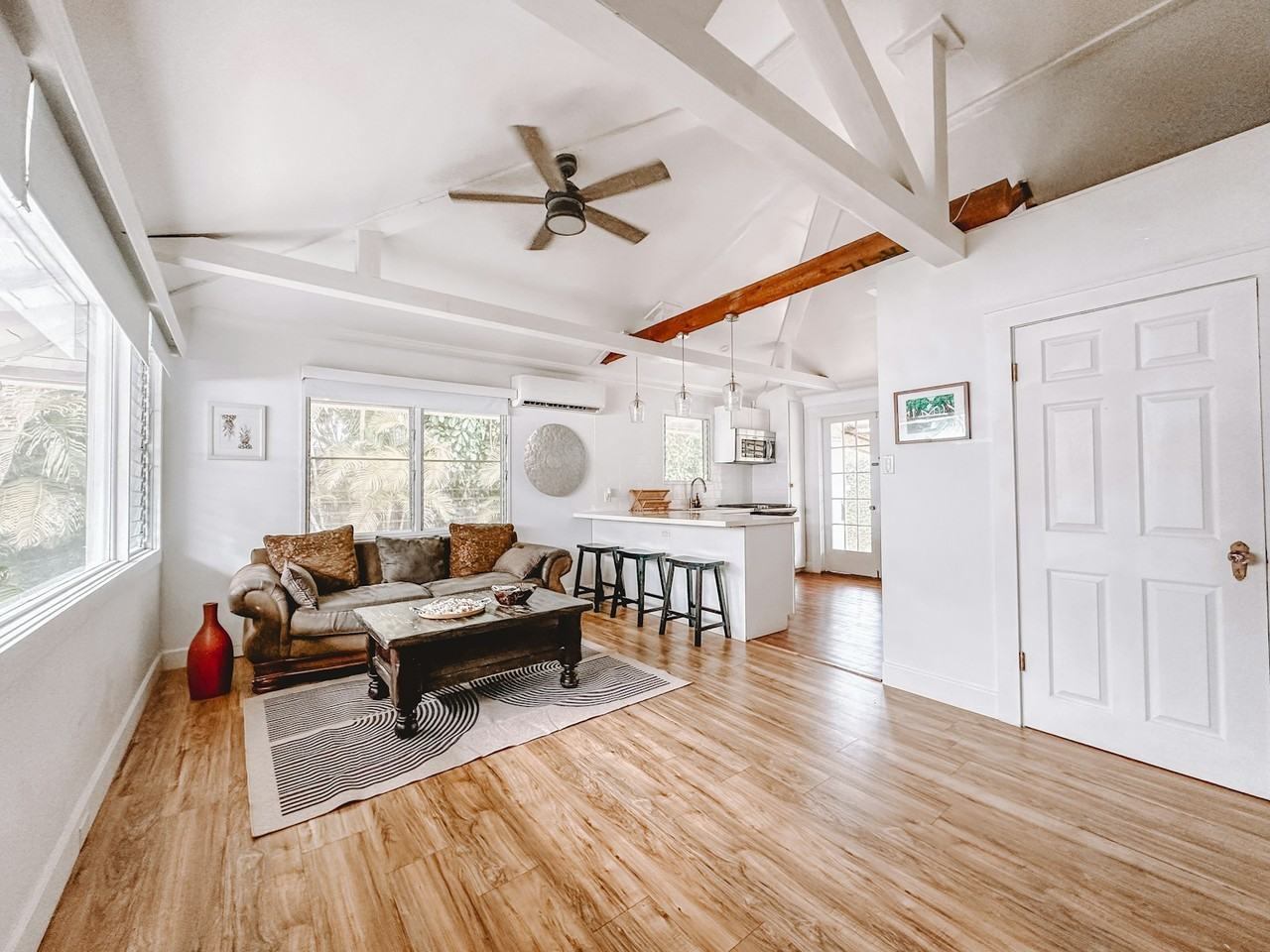 328A Oneawa St. - Photo 2 of 11