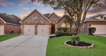 featured image of 1315 Cameron Park Ln