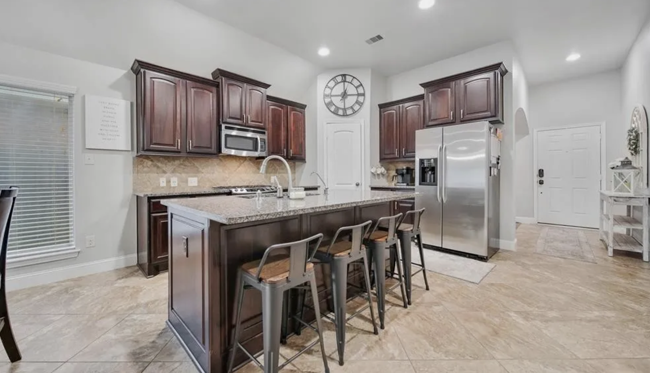 1315 Cameron Park Lane - Photo 3 of 27