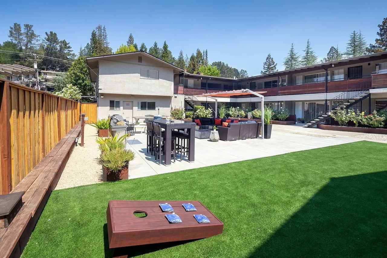 344 Rheem Boulevard, Unit 1 - Photo 2 of 15