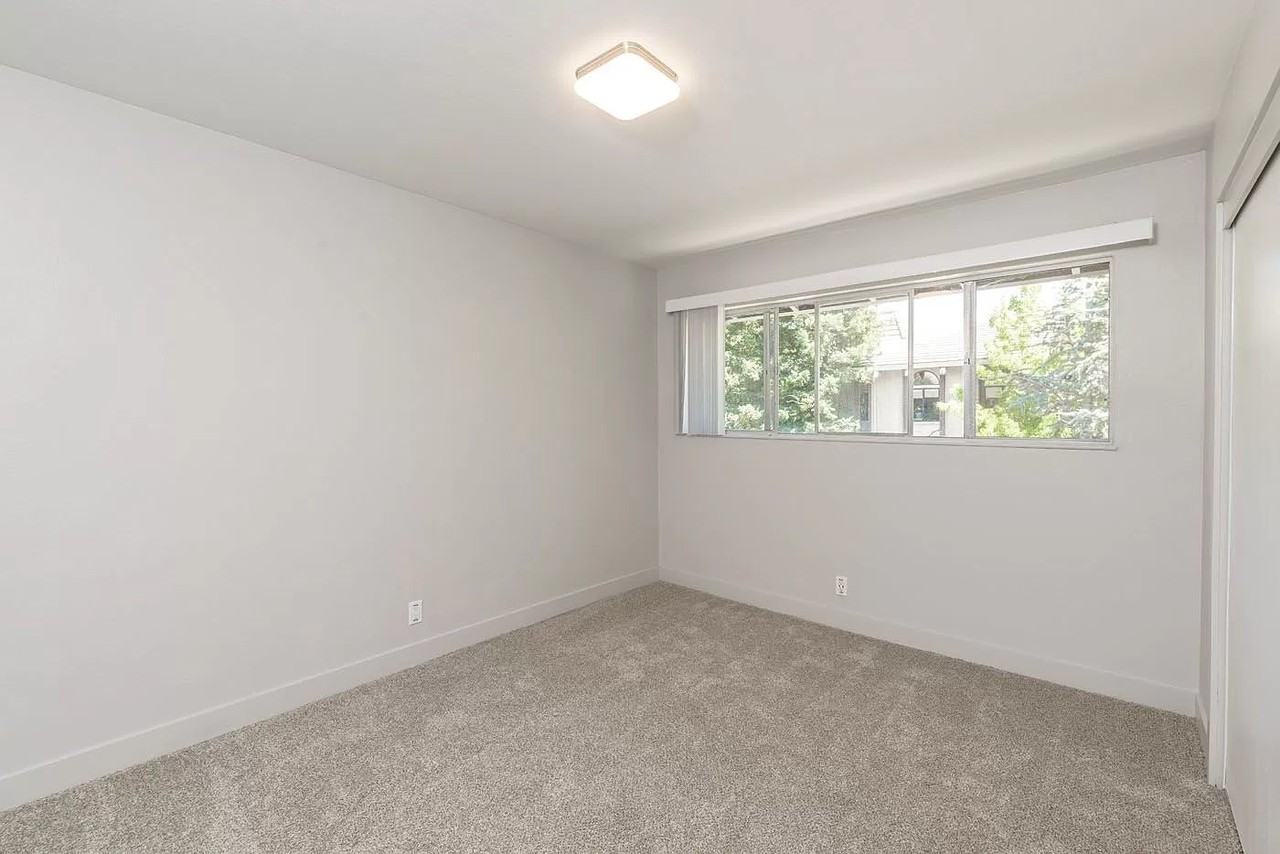 344 Rheem Boulevard, Unit 1 - Photo 7 of 15