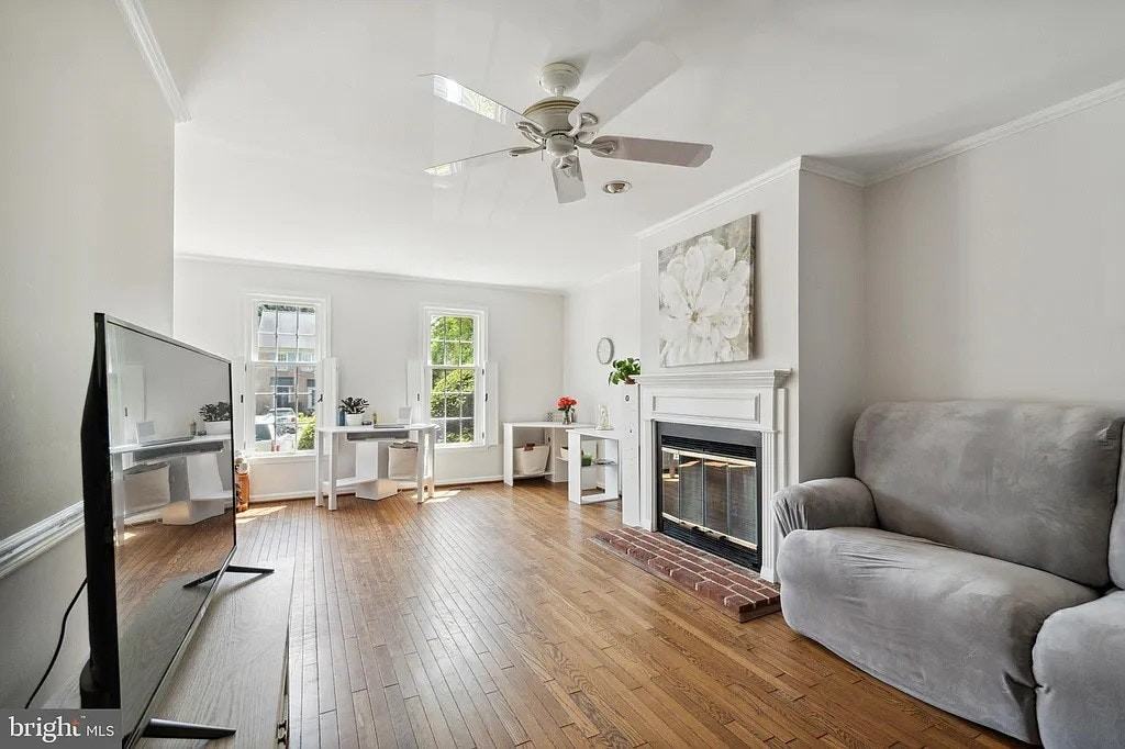 202 Tinker Drive - Photo 3 of 11