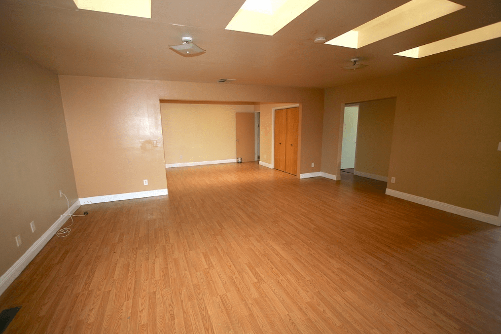 4808 63rd Street - Photo 5 of 23