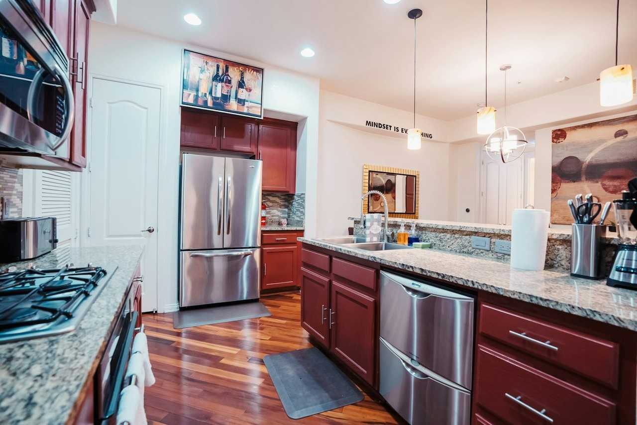 38 East Serene Avenue, Unit 121 - Photo 7 of 26