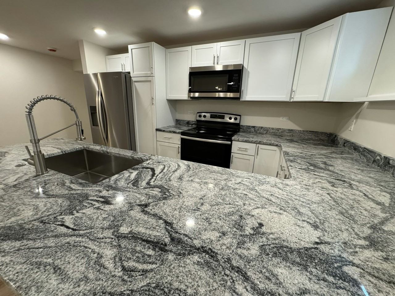 1411 Rosemary Lane, Unit 1 - Photo 7 of 17